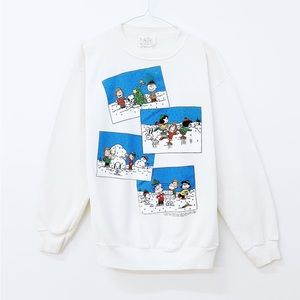 Vintage snoopy peanuts winter sweatshirt